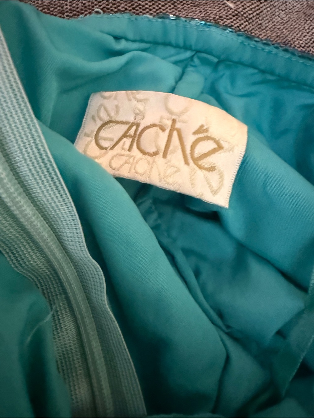 Cache beaded dress - Picture 7 of 7